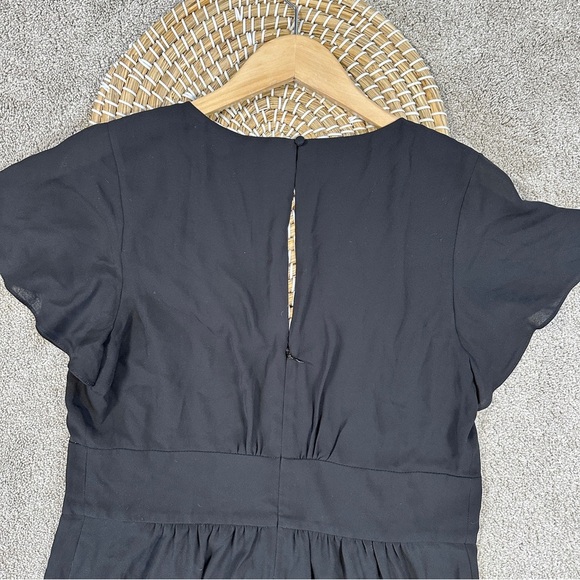 Express Women’s V-Neck Romper Shorts Chiffon Keyhole Back in Black 12 - Picture 7 of 14